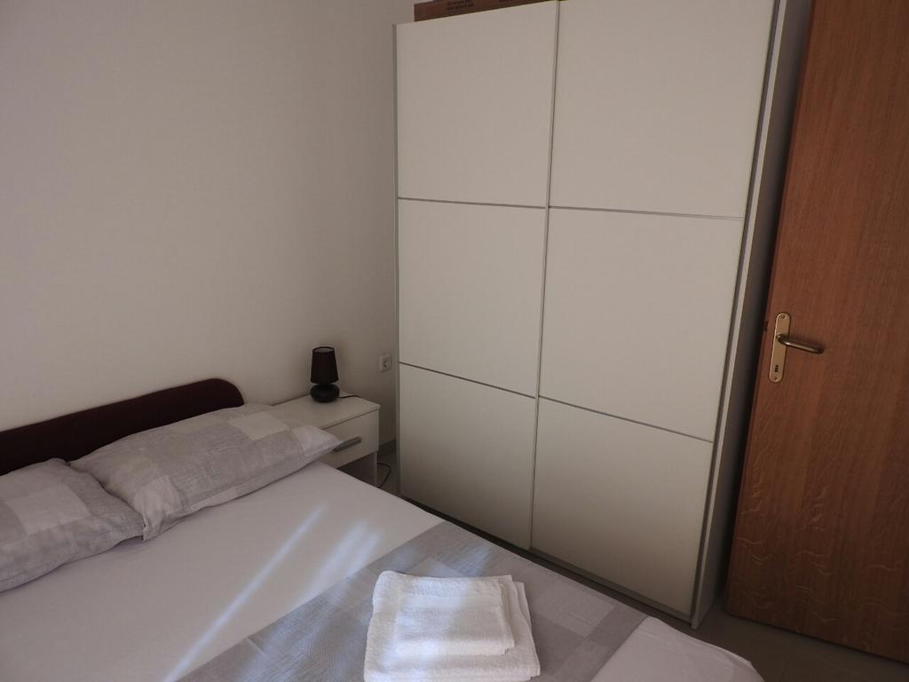 ויר Apartments Istuk מראה חיצוני תמונה